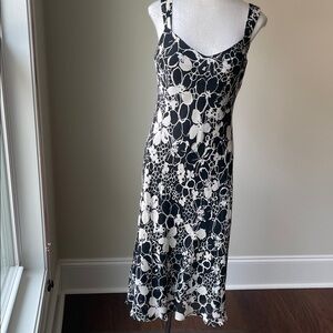 Ann Taylor Monochrome Floral Midi Dress